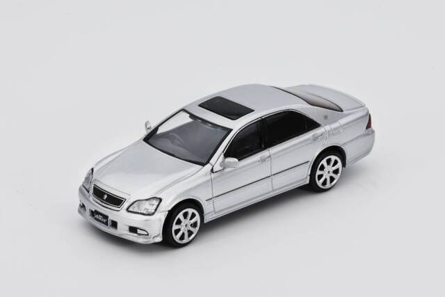 ☆予約品☆ ダイキャストチーム 1/64 トヨタ クラウン アスリート