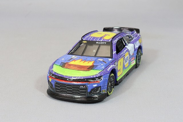 ライオネルレーシング 1/64 シボレー カマロ ZL1 ライオネルレーシング 1/64 シボレー カマロ ZL1