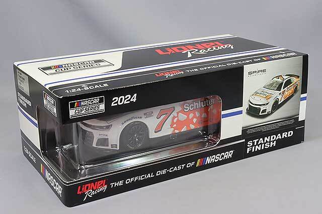 ライオネルレーシング 1/24 シボレー カマロ ZL1 