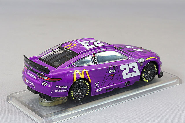 ライオネルレーシング 1/64 トヨタ カムリ XSE マクドナルド