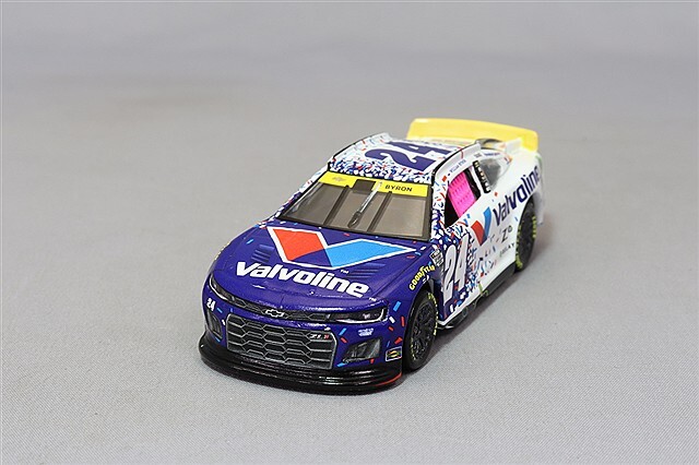 ライオネルレーシング 1/64 シボレー カマロ ZL1 