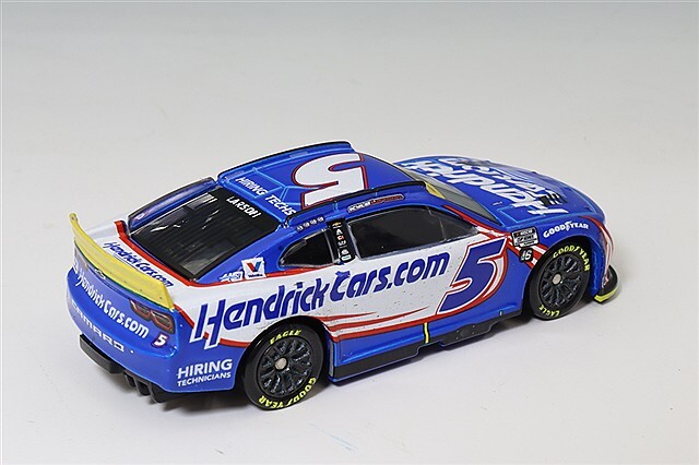 ライオネルレーシング 1/64 シボレー カマロ ZL1 HENDRICKCARS.COM