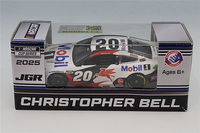 ライオネルレーシング 1/64 トヨタ カムリ 