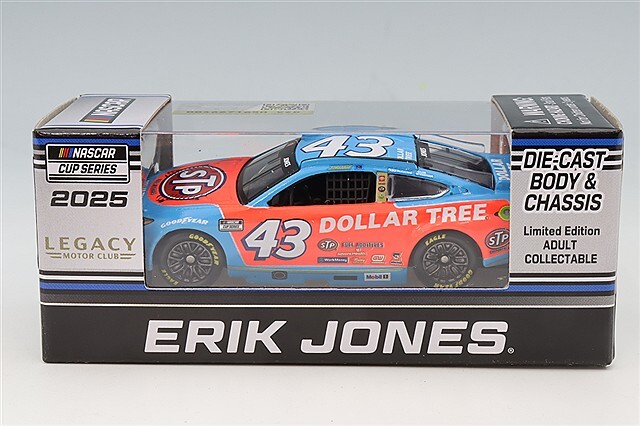 ライオネルレーシング 1/64 トヨタ カムリ XSE 