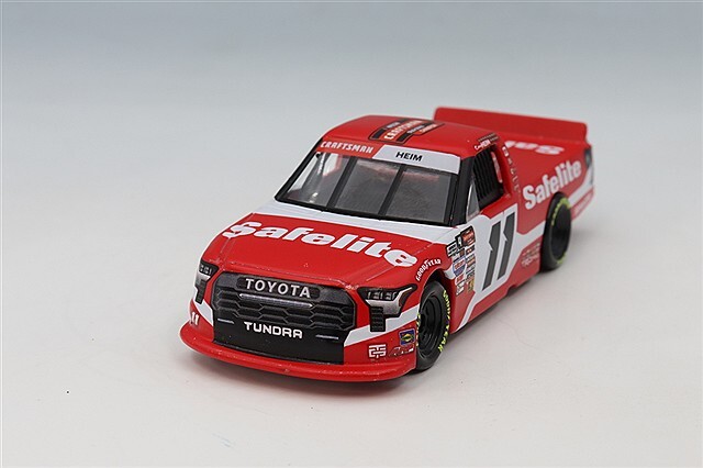 ライオネルレーシング 1/64 トヨタ タンドラ TRD 