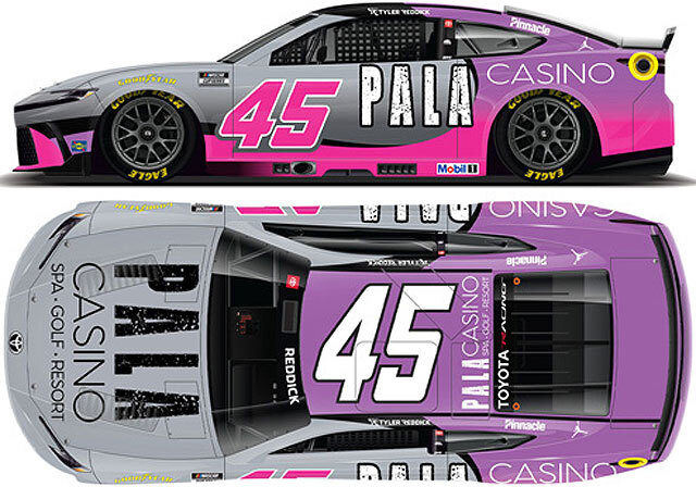☆予約品☆ ライオネルレーシング 1/64 トヨタ カムリ XSE PALA CASINO
