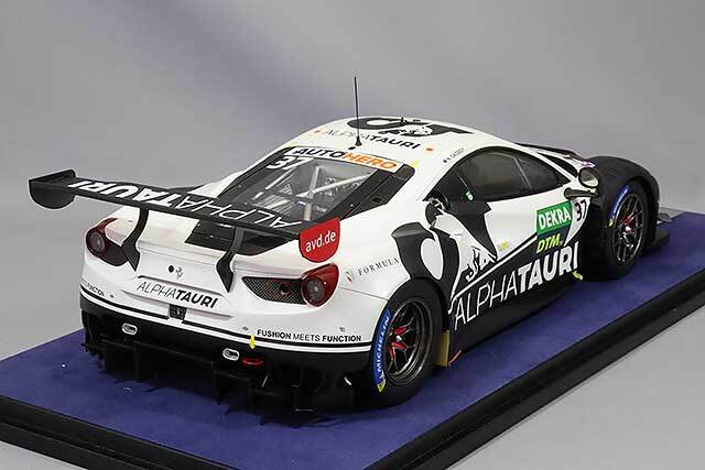 ルックスマート 1/18 フェラーリ 488 GT3 EVO レッドブル アルファ