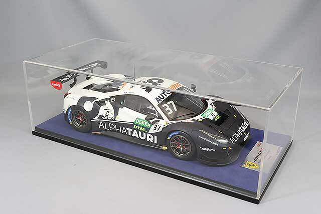 ルックスマート 1/18 フェラーリ 488 GT3 EVO レッドブル アルファ
