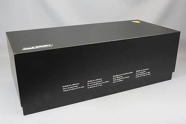 ルックスマート 1/18 フェラーリ 488 GT3 EVO レッドブル アルファ