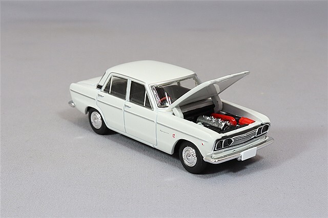 トミカリミテッドヴィンテージ 1/64 日産 プリンス スカイライン