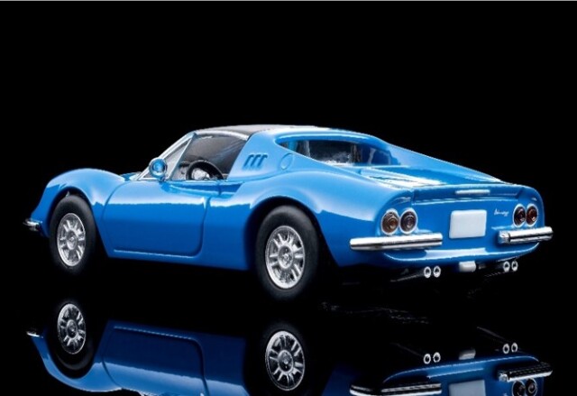 ☆予約品☆ トミカリミテッドヴィンテージ 1/64 ディーノ 246 GTS 青