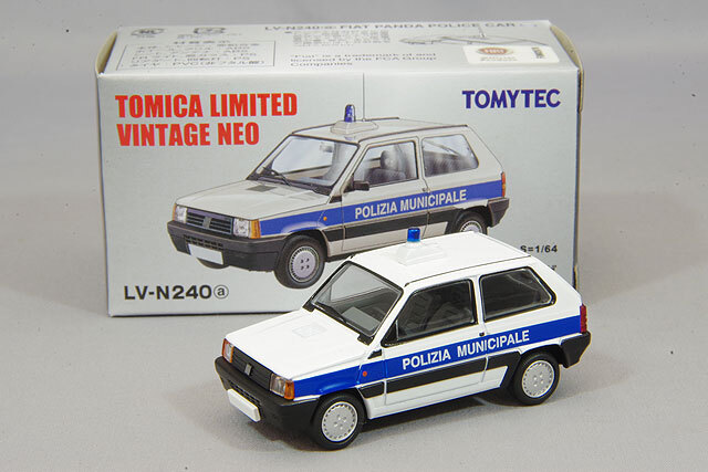 トミカリミテッドヴィンテージ NEO 1/64 フィアット パンダ イタリア 