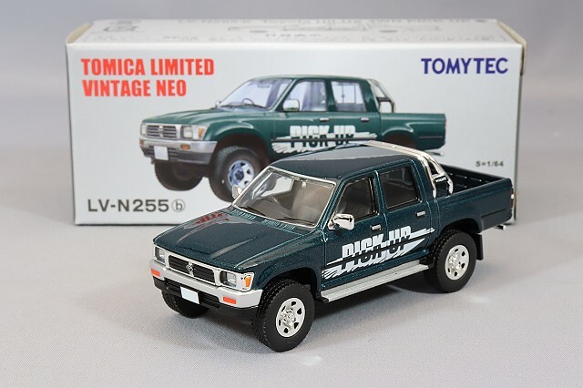 トミカリミテッドヴィンテージNEO 1/64 トヨタ ハイラックス 4WD 