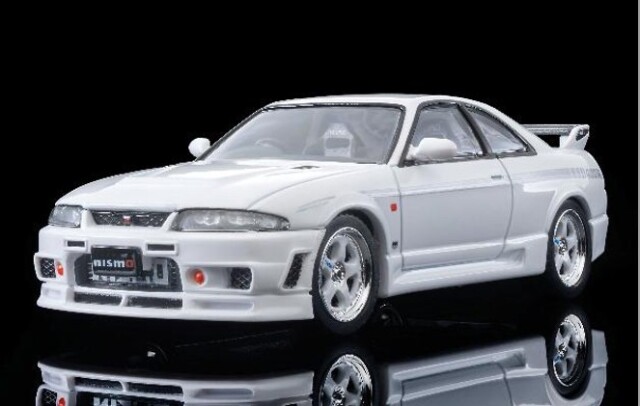 ☆予約品☆ トミカリミテッドヴィンテージ NEO 1/64 ニスモ 400R （白）