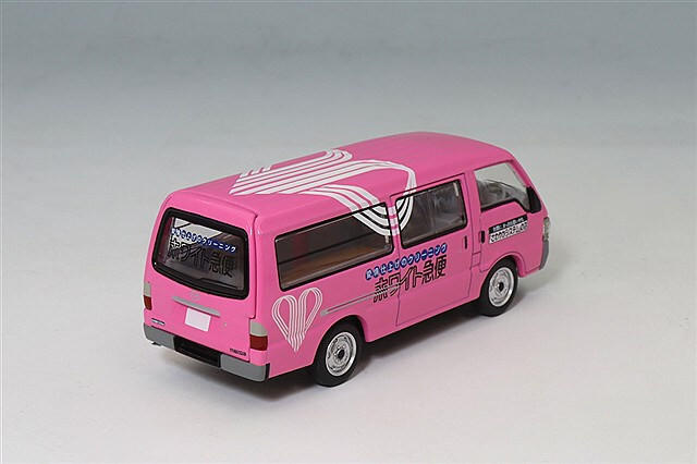 トミカリミテッドヴィンテージ NEO 1/64 マツダ ボンゴブローニイ バン
