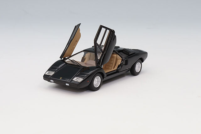 トミカリミテッドヴィンテージ NEO 1/64 ランボルギーニ