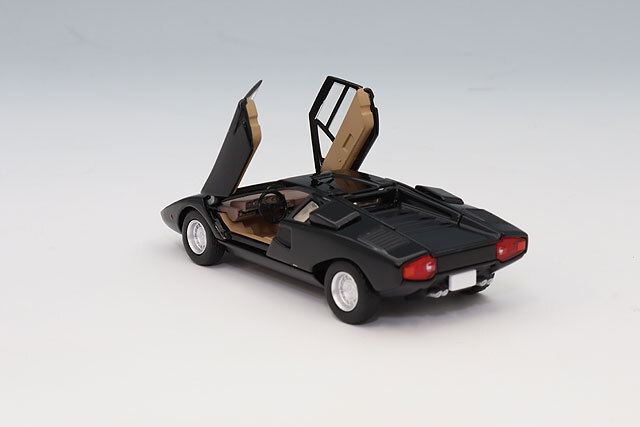 トミカリミテッドヴィンテージ NEO 1/64 ランボルギーニ