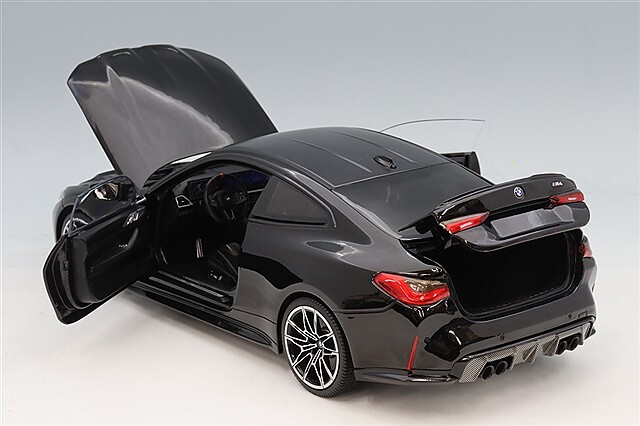 ミニチャンプス 1/18 BMW M4 2024 ブラックメタリック