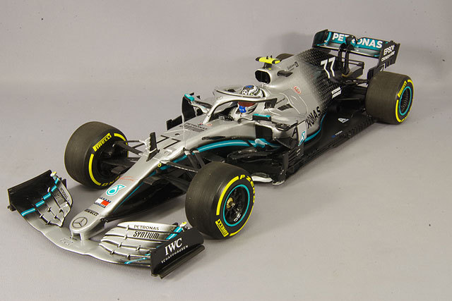 ミニチャンプス 1/18 メルセデス AMG ペトロナス F1 W10 EQ パワー+  