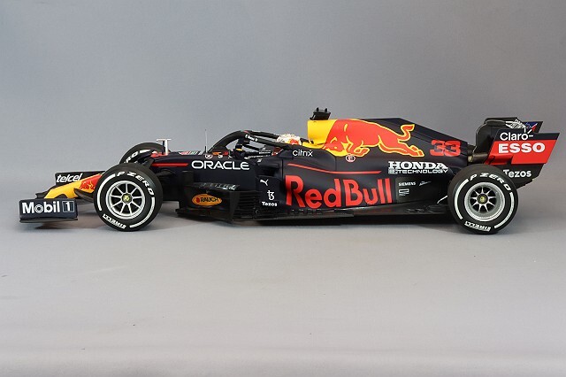 ミニチャンプス 1/18 レッドブルレーシング ホンダ RB16B 2021 F1  