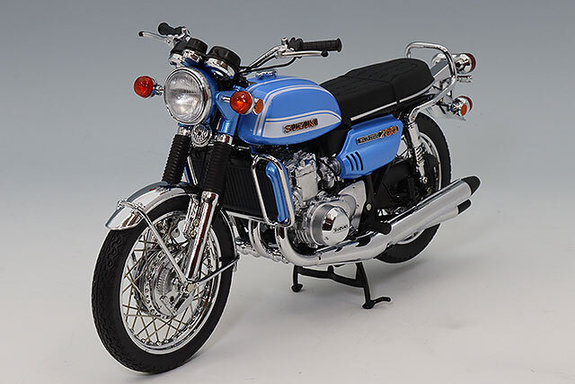 MINIミニ／ミニカー/モデルカー ミニチャンプス 1/12 スズキ GT 750 1972 ブルーメタリック