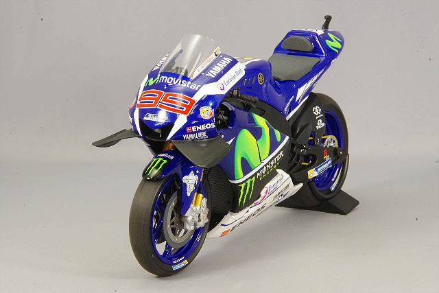 ミニチャンプス 1/12 ヤマハ YZR-M1  