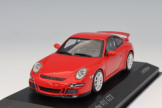 ミニチャンプス 1/43 ポルシェ 911 GT3 2006 レッド