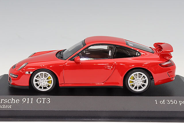 ミニチャンプス 1/43 ポルシェ 911 GT3 2006 レッド