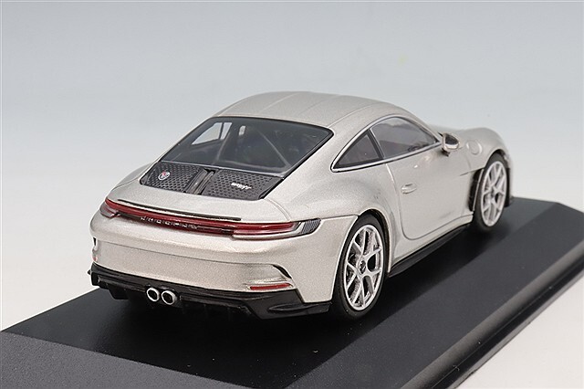 ミニチャンプス 1/43 ポルシェ 911 (992) S/T 2023 シルバー