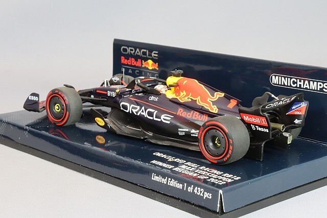 ミニチャンプス 1/43 オラクル レッドブルレーシング RB18 2022 F1