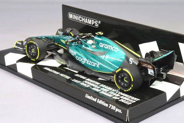 ミニチャンプス 447222205 1/43 アストン マーティン アラムコ