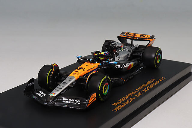 ミニチャンプス 1/64 マクラーレン F1チーム MCL39 O.ピアストリ