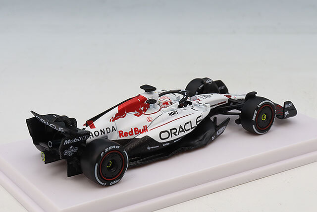 ミニチャンプス 1/64 オラクル レッドブルレーシング RB21 F1 2025