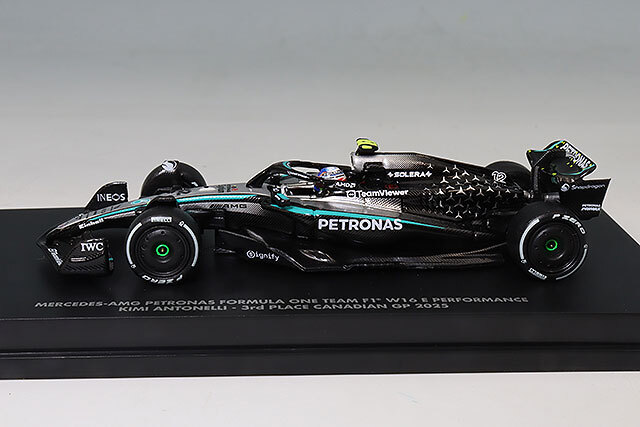 ミニチャンプス 1/64 メルセデス AMG ペトロナス F1チーム W16 E