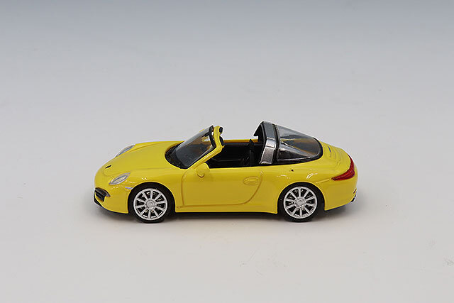 楽天市場】ミニチャンプス 1/43 ポルシェ 911 964 カレラ 2