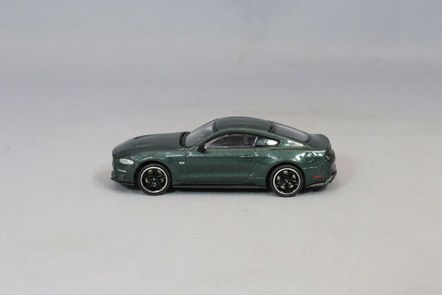 ミニチャンプス 1/87 フォード マスタング 2018 ダークグリーンメタリック