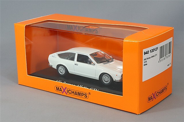 マキシチャンプス 1/43 アルファロメオ アルフェッタ GTV 1976 ホワイト