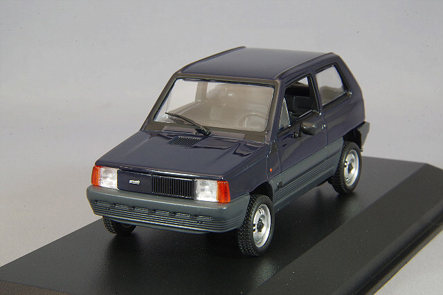 マキシチャンプス 1/43 フィアット パンダ 1980 ブルー