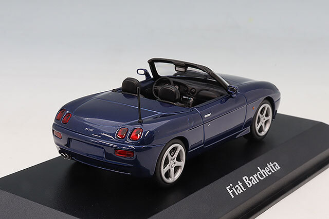 マキシチャンプス 1/43 フィアット バルケッタ 1995 ダークブルー