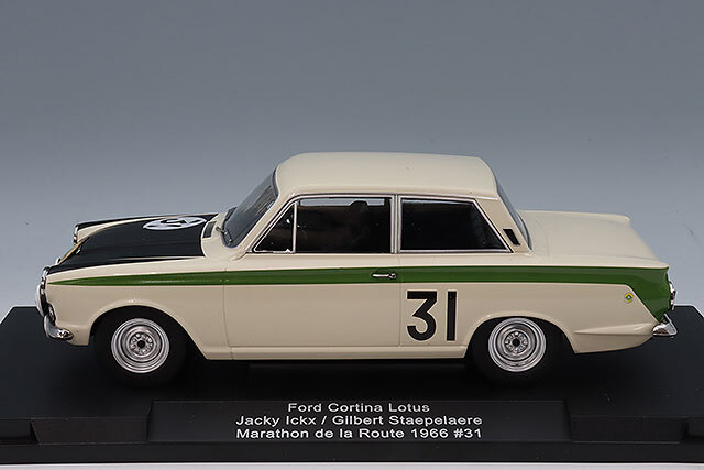 モデルカーグループ 1/18 フォード ロータス コルティナ MK I 1966