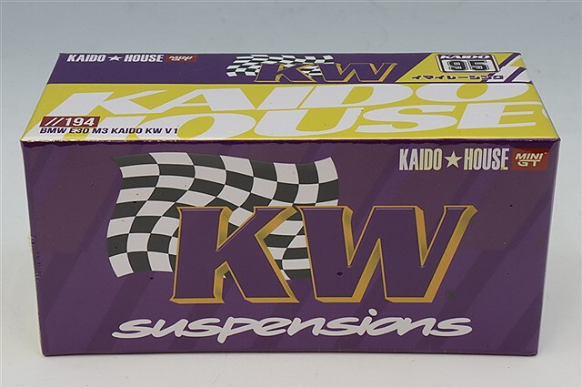 KAIDO HOUSE x TSM ミニGT 1/64 BMW M3 KAIDO KW V1 (左ハンドル)