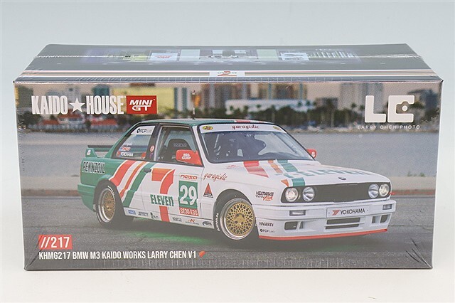 KAIDO HOUSE x TSM ミニGT 1/64 BMW M3 KAIDO WORKS V1 ラリー・チェン