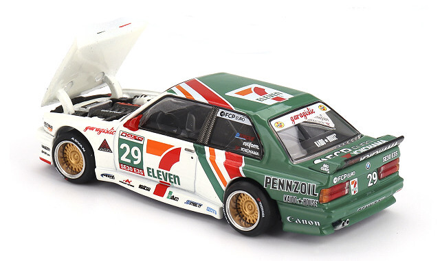 KAIDO HOUSE x TSM ミニGT 1/64 BMW M3 KAIDO WORKS V1 ラリー・チェン