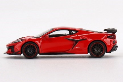 TSM ミニGT 1/64 シボレー コルベット Z06 2023 トーチレッド 右