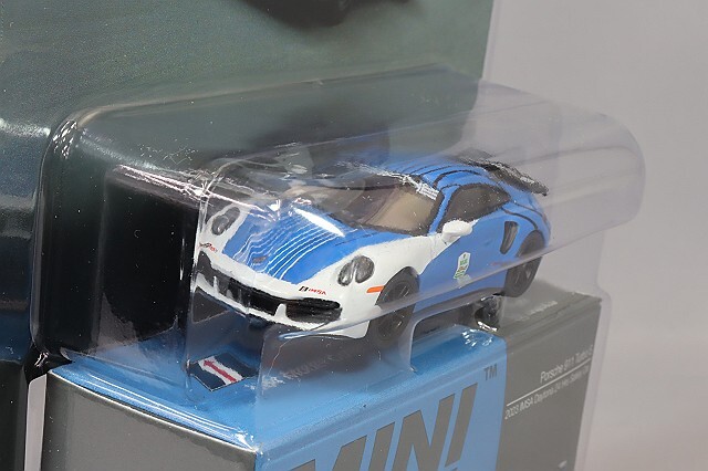 希少品MINIGT台湾限定ポルシェ991GT2RS NEW MINI GT Taiwan Exclusive Porsche 911 GT2 RS - YouTube