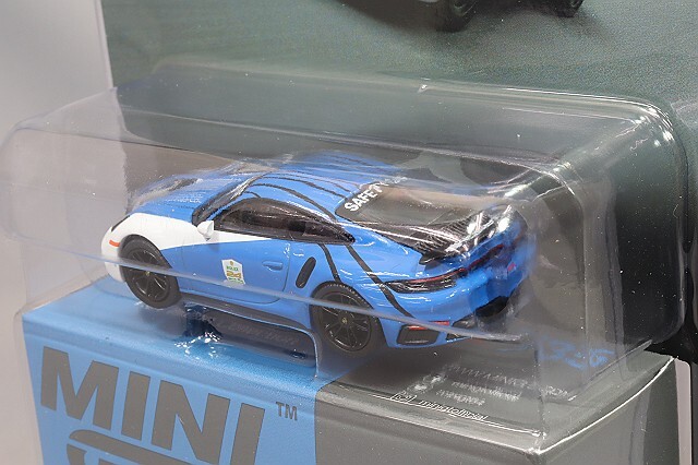 希少品MINIGT台湾限定ポルシェ991GT2RS MINI GT 1/64スケール「ポルシェ911(991)GT2 RS」