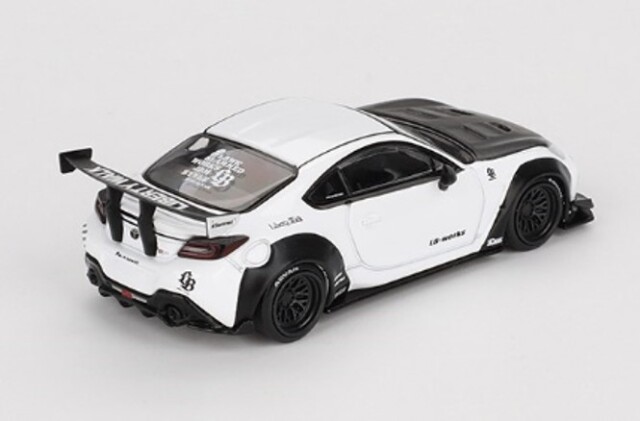 TSM ミニGT 1/64 トヨタ GR86 LB-Nation ホワイト 左ハンドル