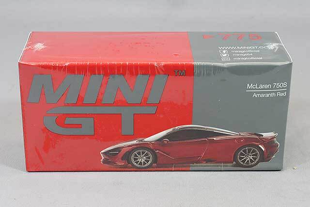 TSM ミニGT 1/64 マクラーレン 750S アマランサスレッド (左ハンドル)