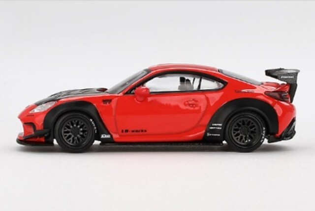 TSM ミニGT 1/64 トヨタ GR86 LB-Nation レッド 左ハンドル
