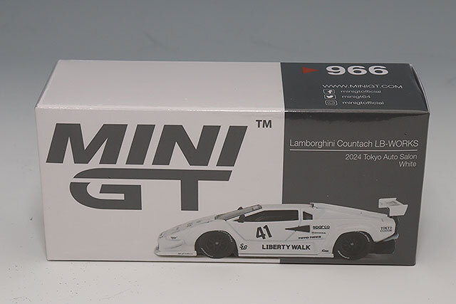 TSM ミニGT 1/64 ランボルギーニ カウンタック LB-WORKS 東京